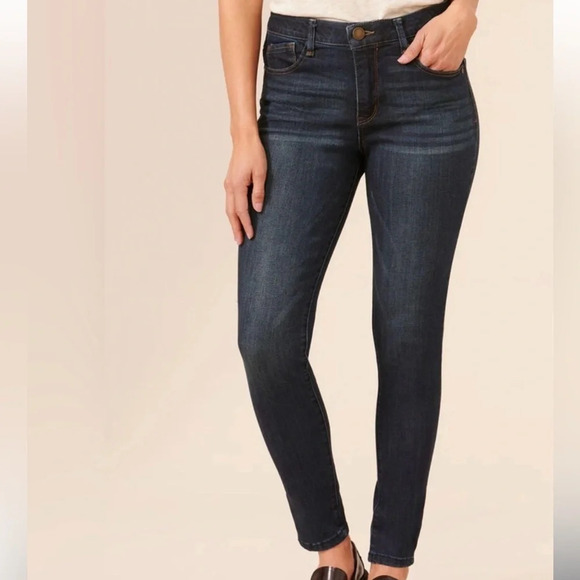 Democracy “Ab” Technology Dark Wash Jeans - Picture 1 of 11